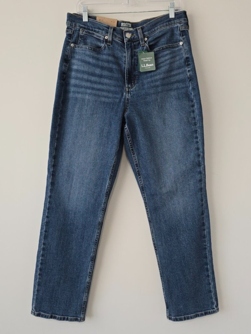 NWT L.L. Bean 207 Vintage High Rise Straight Leg Jeans Women 14 Med Wash